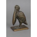 Bronzefigur eines Pelikan