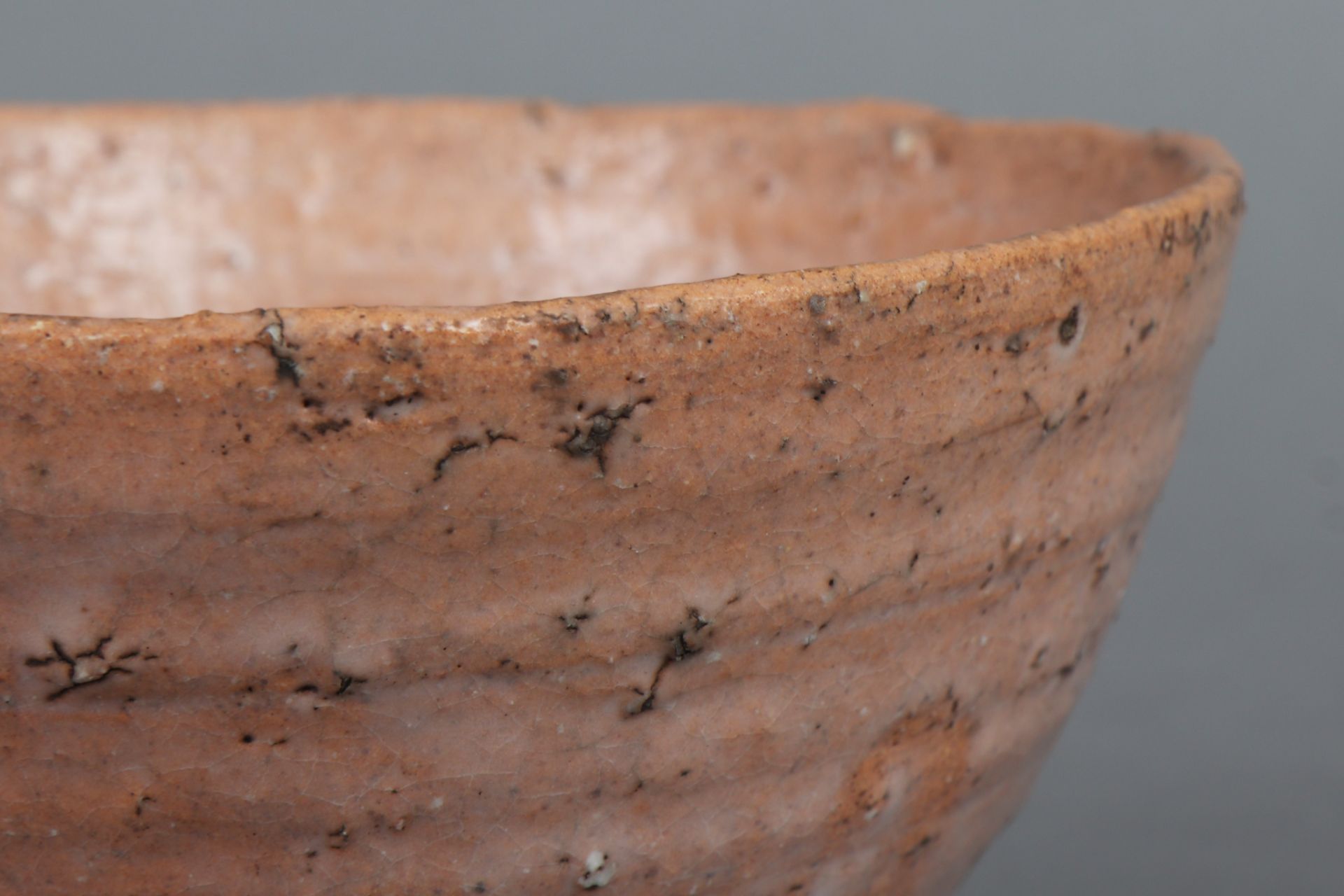 TSUJIMURA SHIRO (*1947) Teeschale ¨Chawan¨ im Ido-Stil - Image 3 of 4