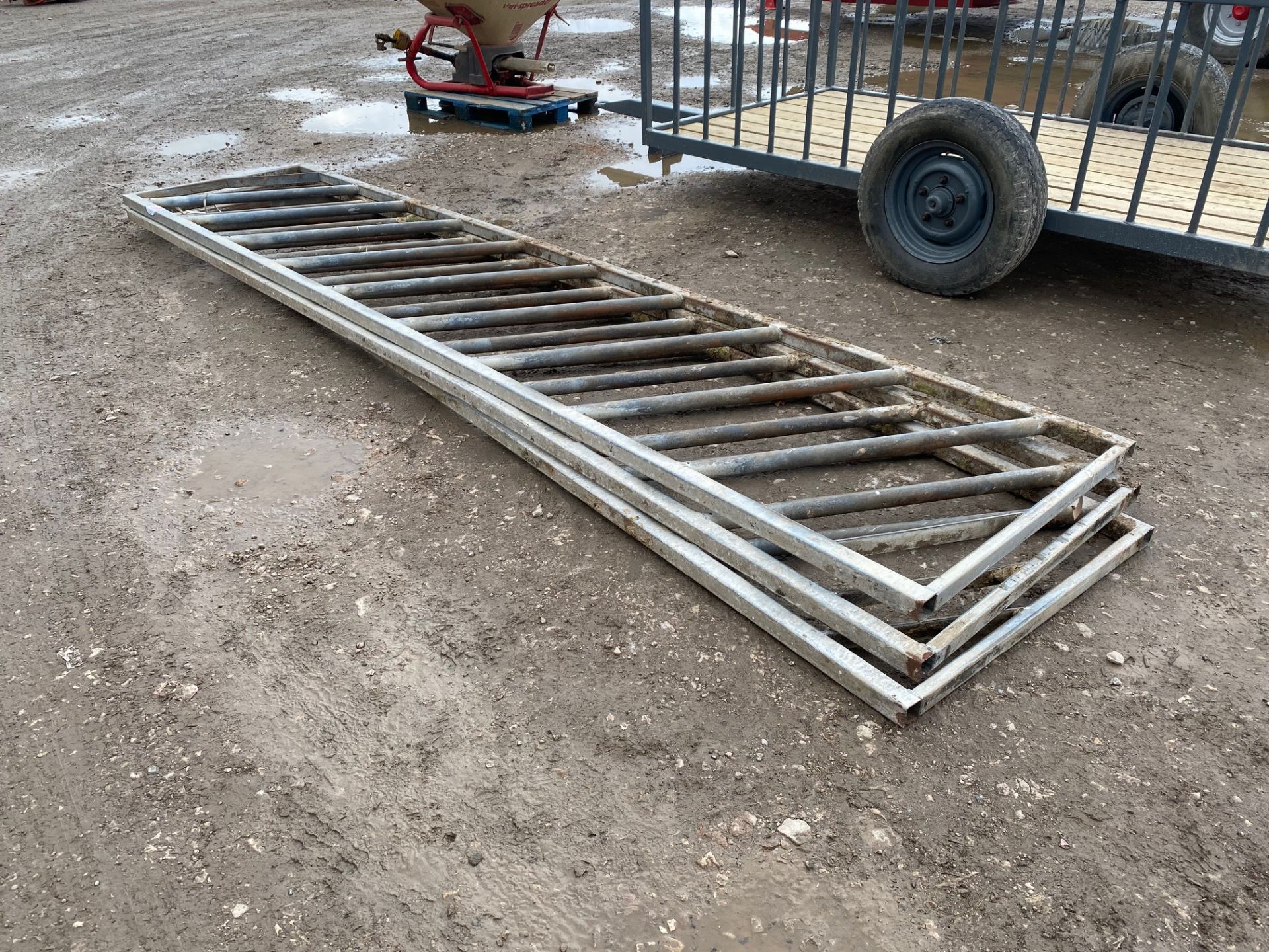 3 X GALV FEED BARRIERS 15FT