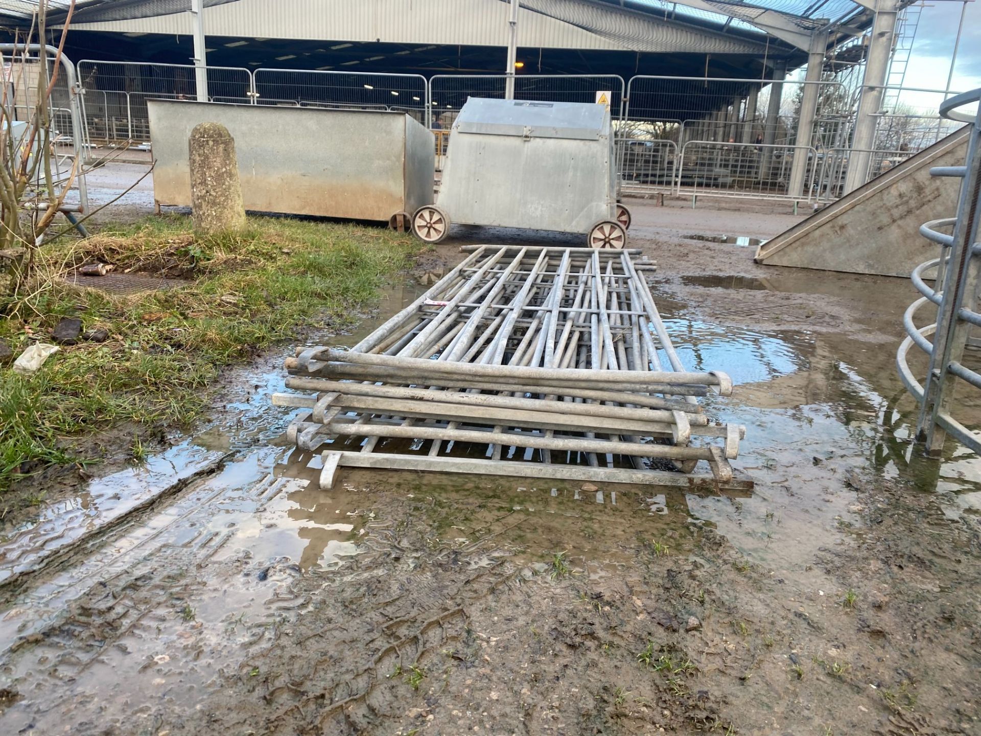 QTY SHEEP HURDLES - Image 2 of 2