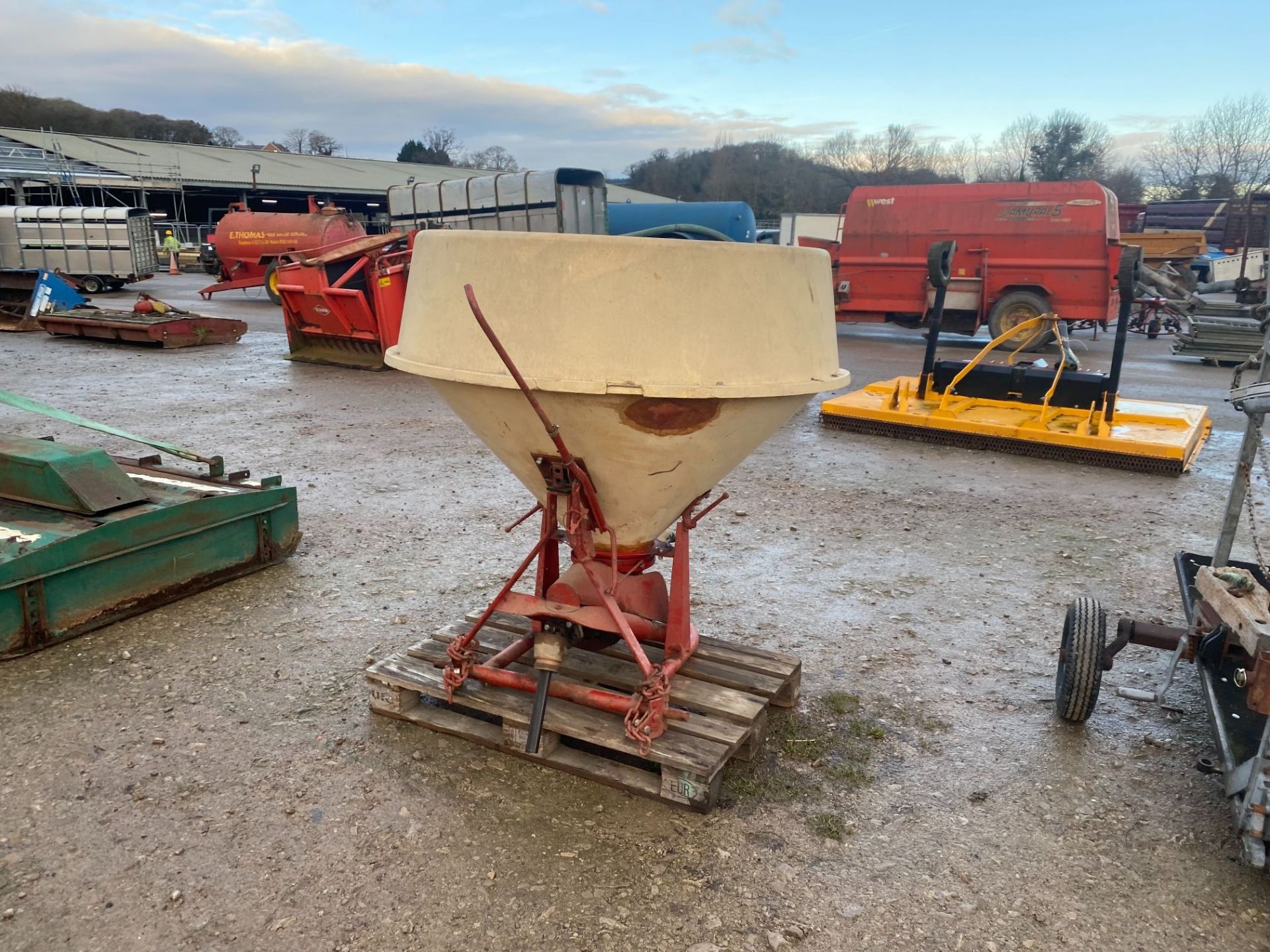 VICON FERT SPINNER