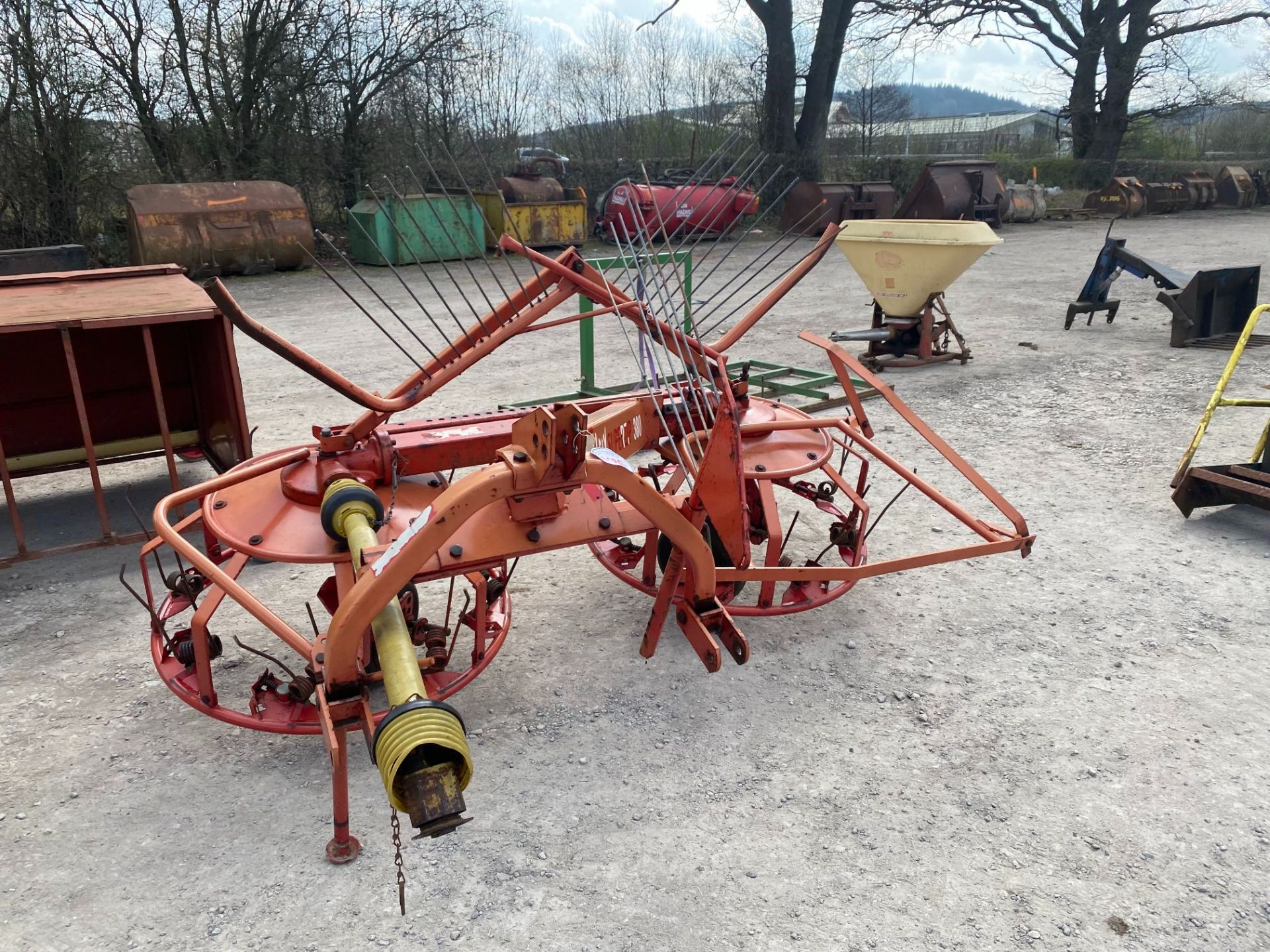 LELY SUPERZIP 380 TEDDER - Image 3 of 3