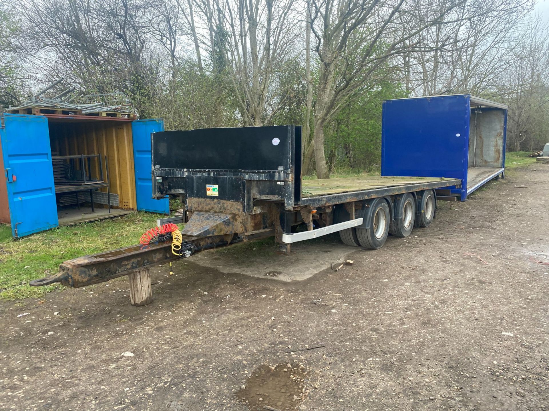 TRAILER 24FT LORRY TRAILER ON AIR - Image 2 of 3