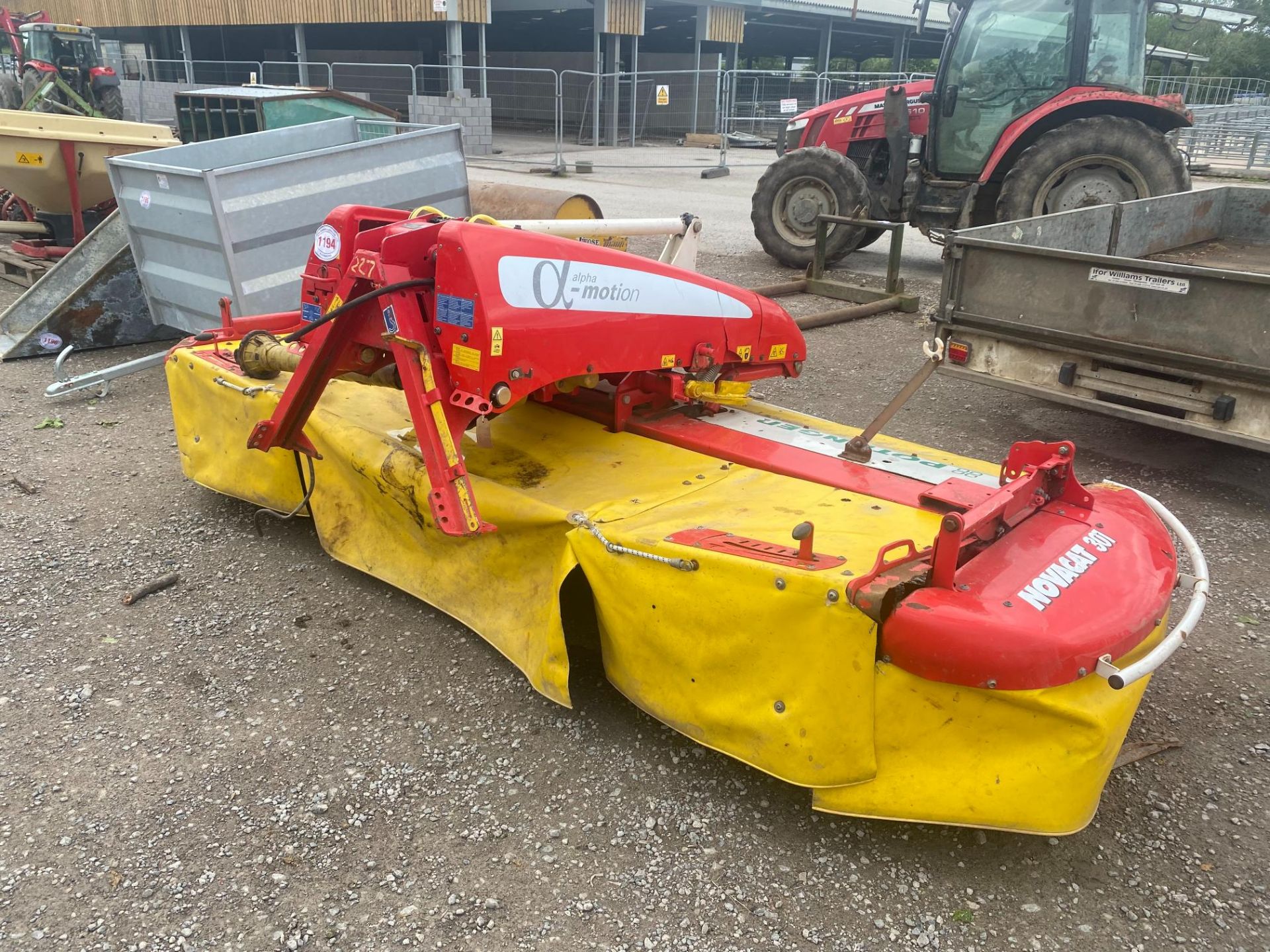 POTTINGER NOVACAT 301 FRONT MOWER C/WPTO