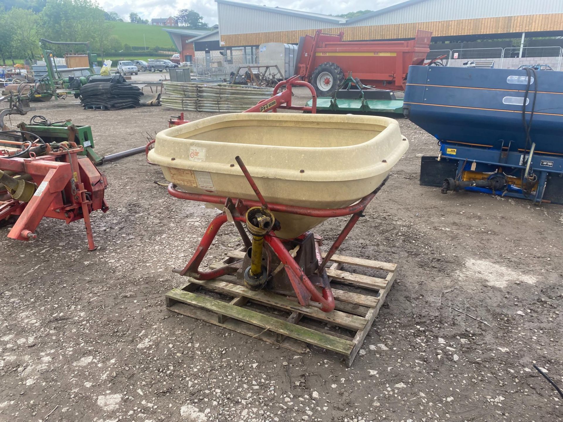 VICON FERT SPINNER C/W PTO