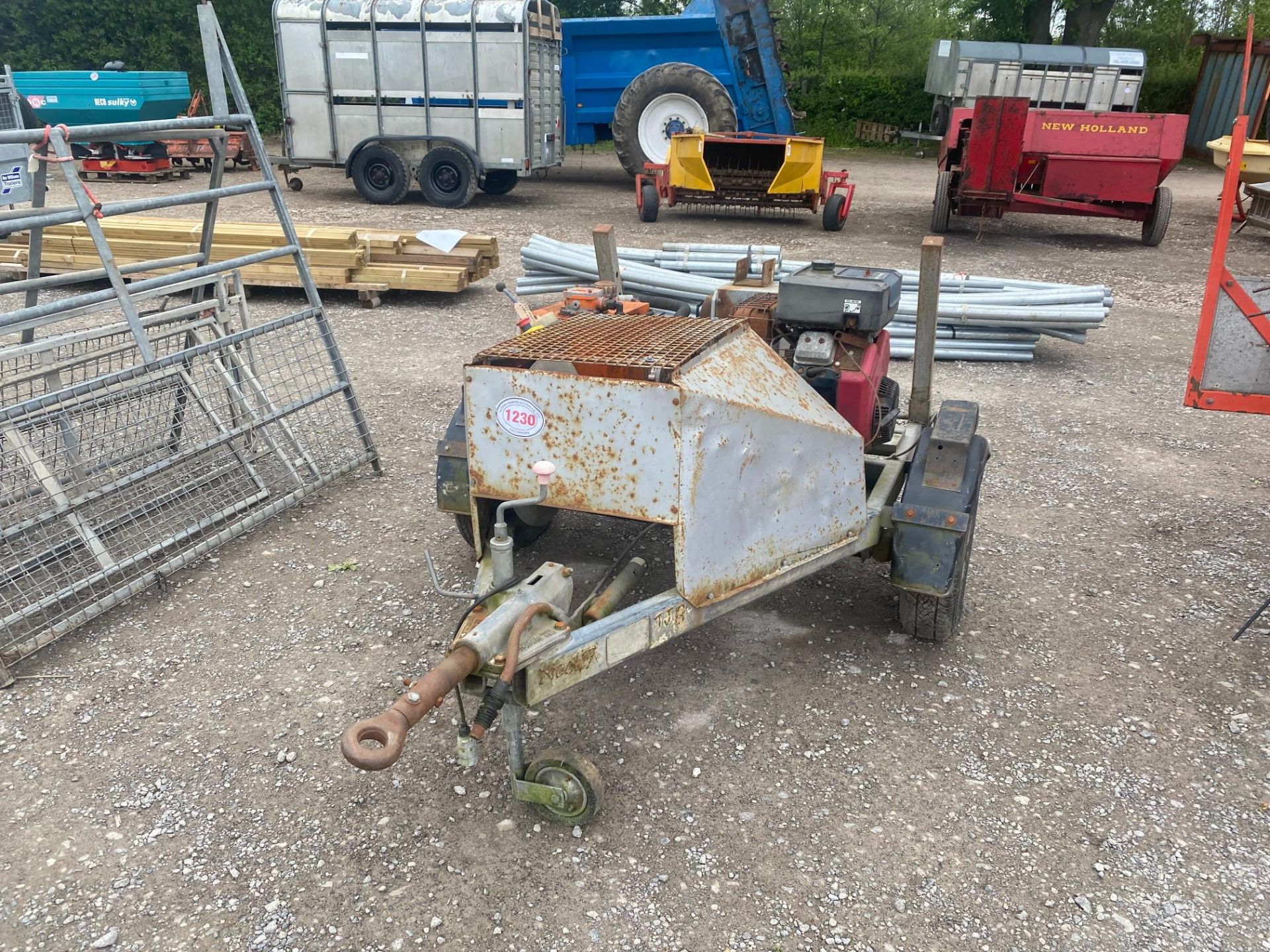 2 TON WINCH C/W ENGINE (NEEDS ATTENTION)