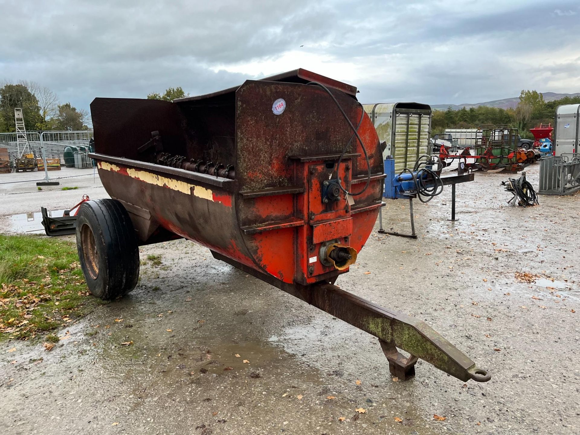 Major 750 muckout rota spreader - Image 3 of 3