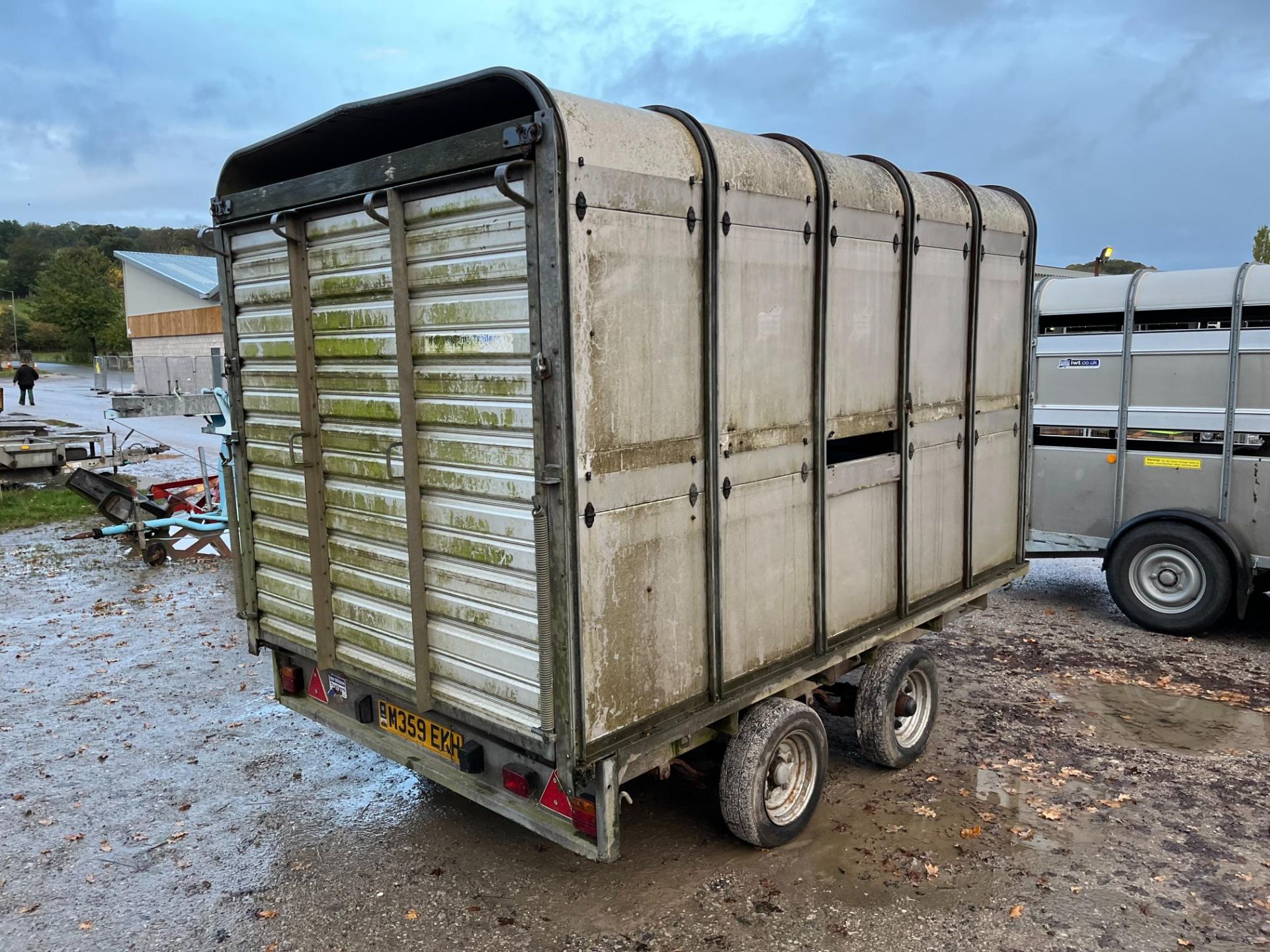 IW 12FT LIVESTOCK TRAILER c/w decks - Image 3 of 3