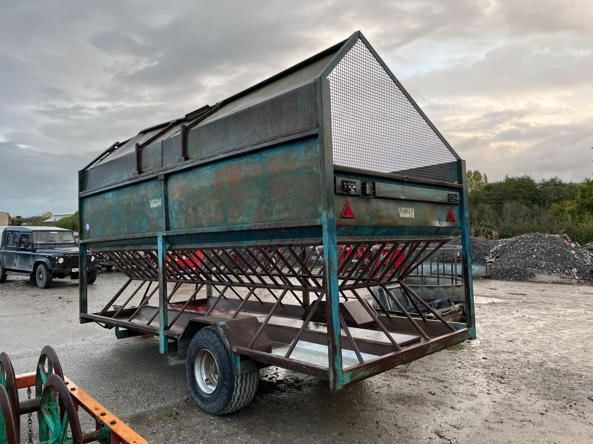 ranger cattle feed trailer
