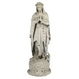 Maria Immaculata, Steinguss, 20. Jh., auf Schlange u. Mondsichel stehend, kleine Besch. bzw.