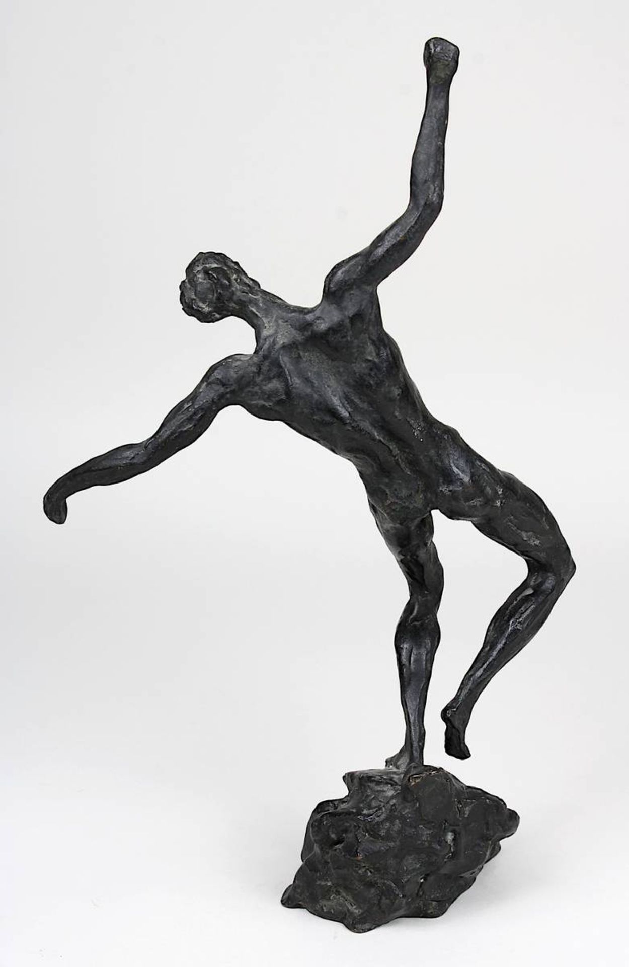 Breker, Arno (Elberfeld/Wuppertal 1900 - 1991 Düsseldorf), "Ikarus", Bronzefigur mit dunkler - Bild 4 aus 6