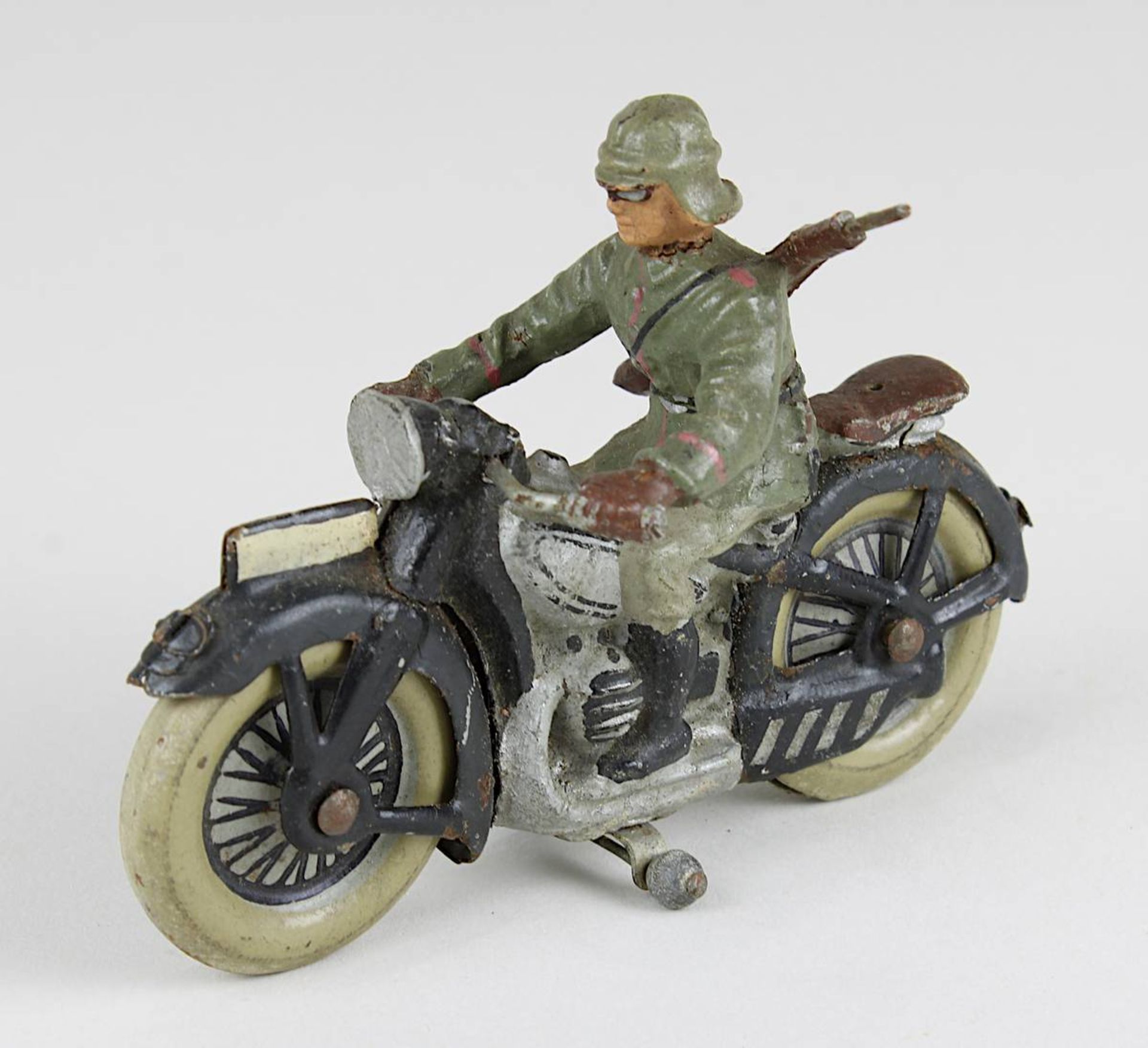 Seltener Elastolin- oder Linoleum-Soldat auf Motorrad, Deutsches Reich 1933 - 1945, wohl BMW R12,