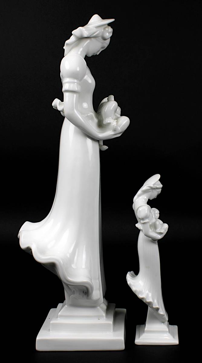 Zwei Madonnenfiguren, Herend, Ungarn 2. H. 20. Jh., Weißporzellan, große u. kleine Figur der Matyo - Image 4 of 5