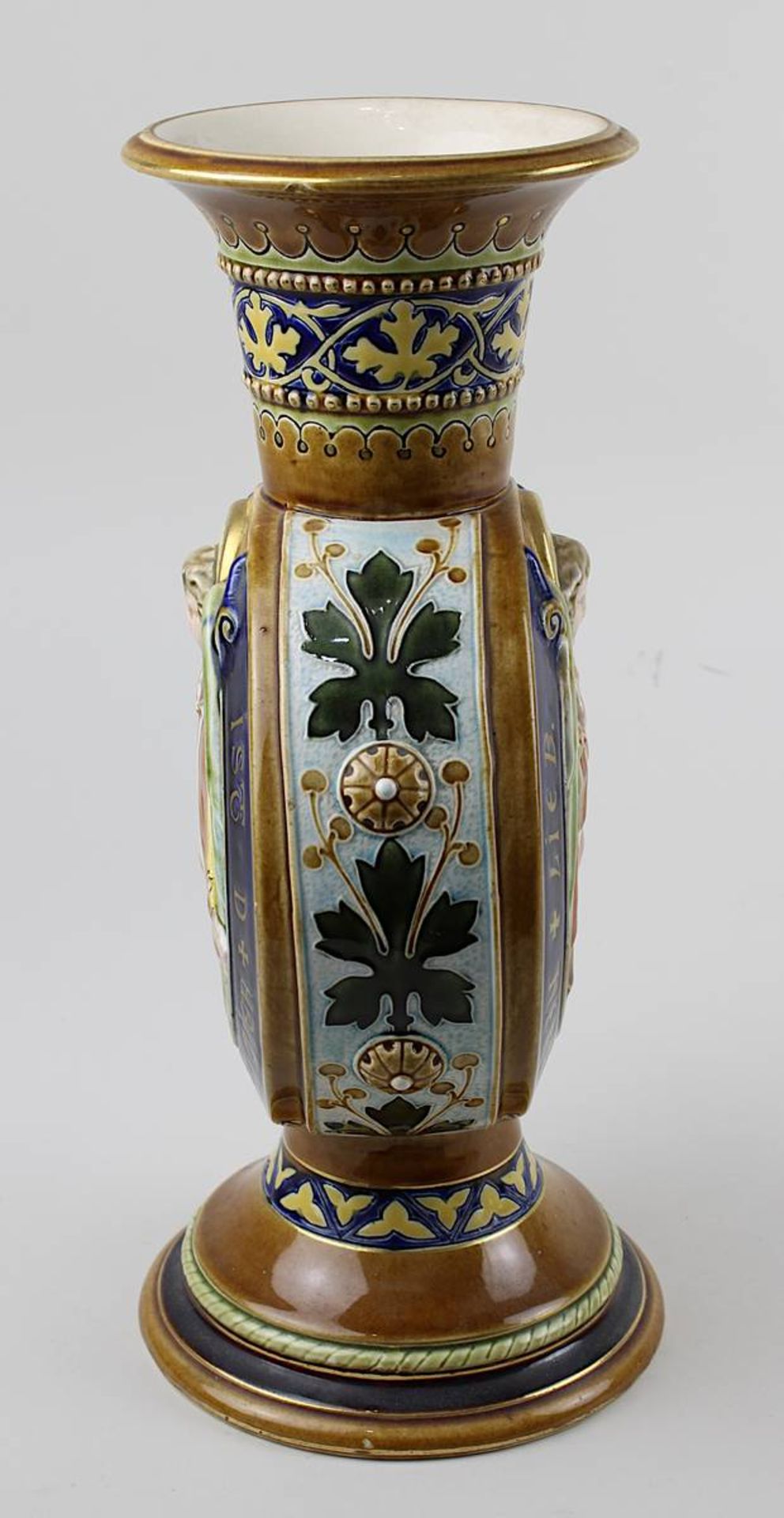 Villeroy & Boch Mettlach Vase mit Engelmotiv, Keramik heller Scherben, Außenwandung mit reliefiertem - Bild 2 aus 3