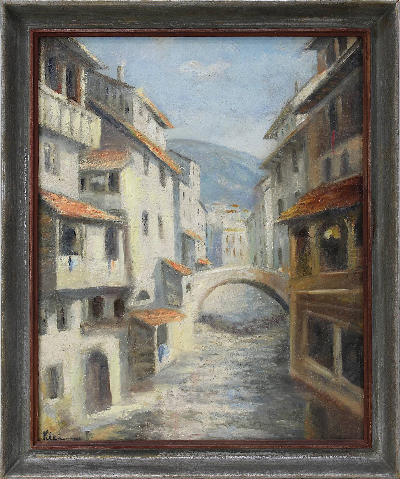 Klein, Architekturmaler M. 20. Jh., südliche Stadt mit Häusern, Flusslauf und Bogenbrücke, Öl auf