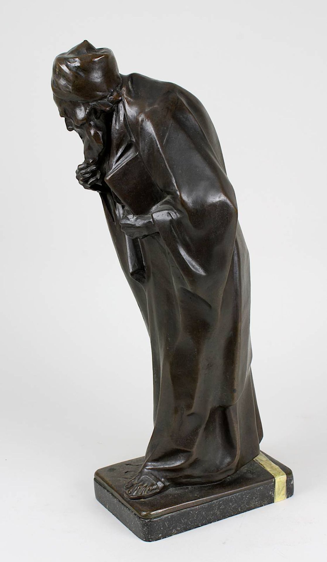 Bronzekünstler Anfang 20. Jh., "Nathan der Weise", Bronze mit dunkler brauner Patina, auf Plinthe - Image 3 of 4