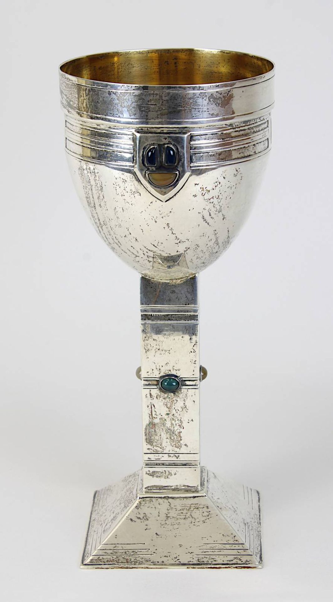 Pokal aus 800er Silber, Silberschmiede Gutruf Hamburg, Jugendstil um 1910, pyramidenförmiger Fuß mit