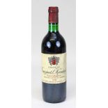 Eine Flasche 1978er Château Tauzinat l'Hermitage, Saint-Emilion, Geronde, Füllhöhe Halsansatz,