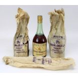 Drei Flaschen Cognac, 1960er Jahre, Rouyer Guillet & Co., Füllhöhen Schulteransatz bis obere