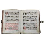 Antiphonar um 1709, mit hervorgehobenen Initialien in Rot und Grün, zu Festtagen in der Katholischen