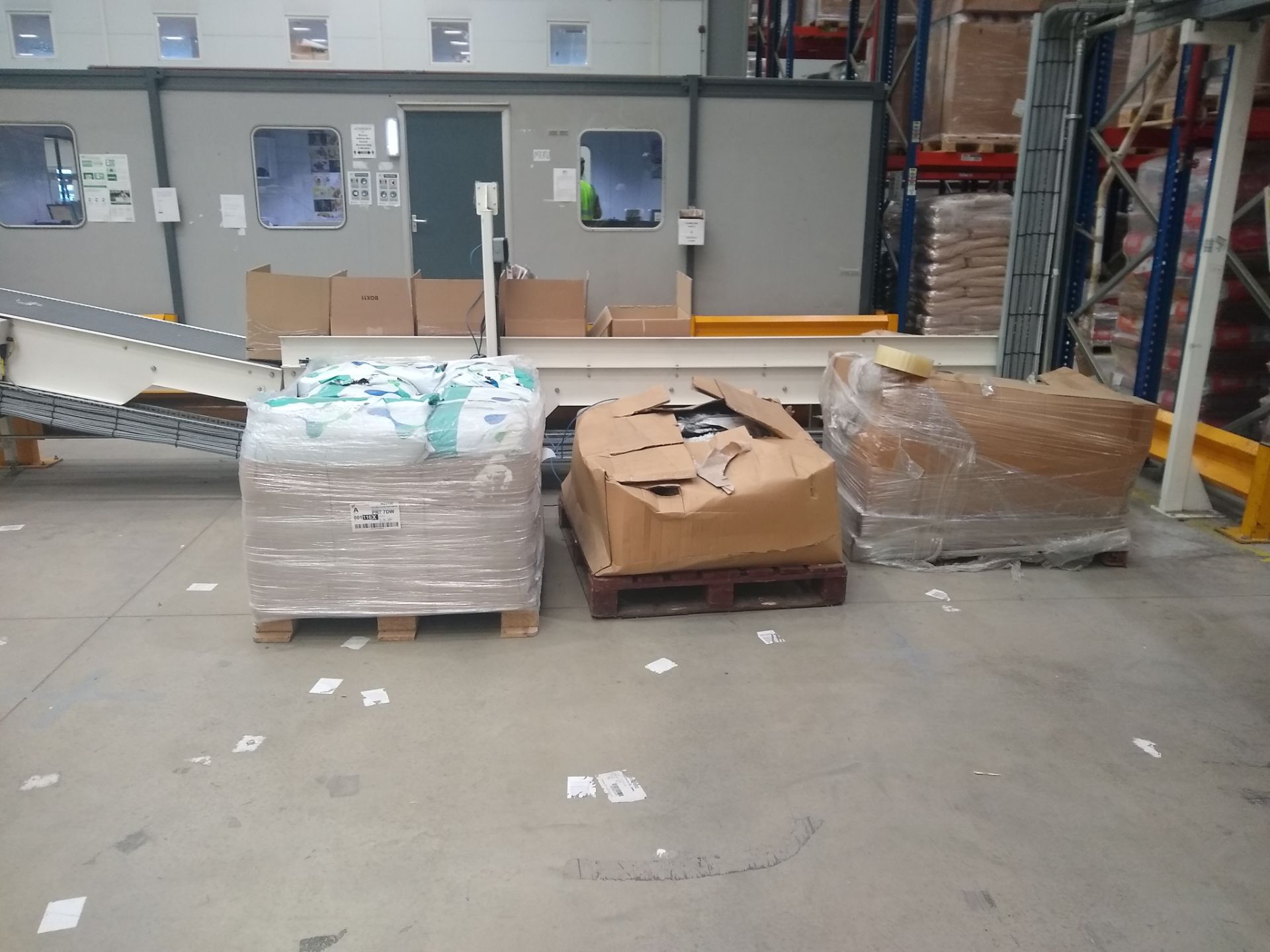 2016 Linkx Case Erector & Closer and Bag to Box Packing Line - Image 65 of 65