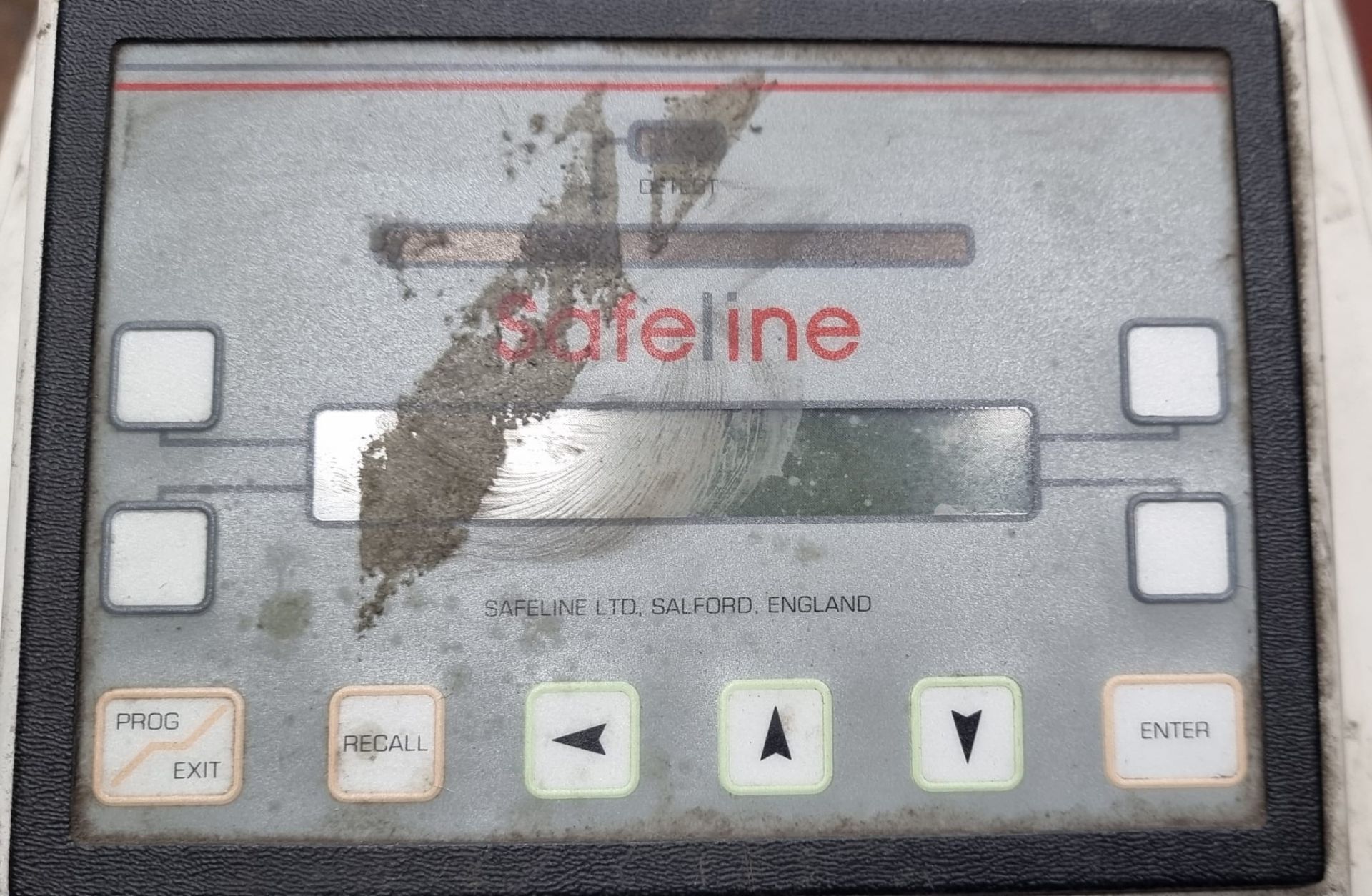 Safeline 30H Metal Detector, loading free of charge - yes, lot located in Bradford, West - Image 2 of 2