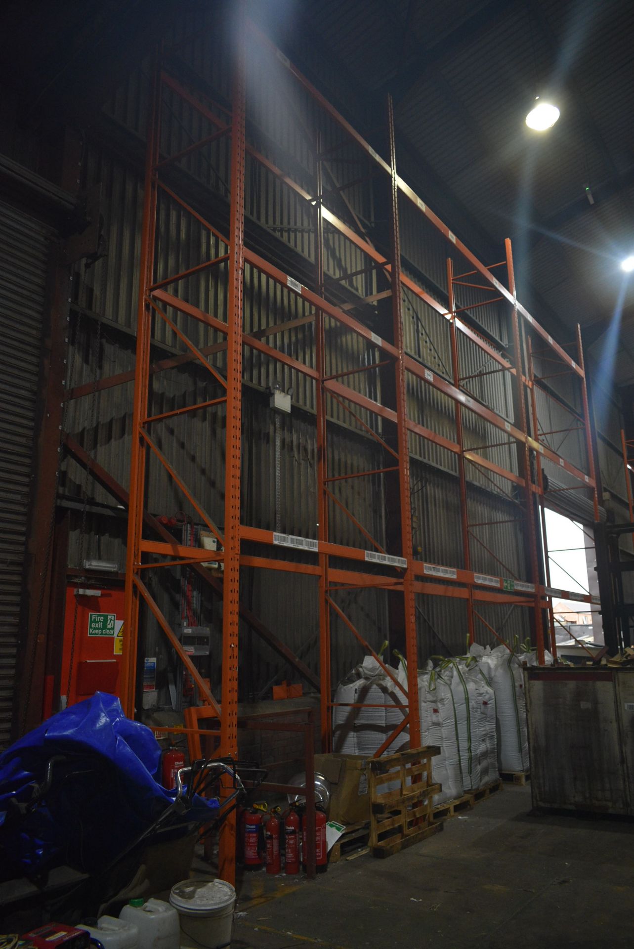 Redirack HD20T THREE BAY SINGLE SIDED THREE TIER PALLET RACK, comprising four end frames, mainly 1.