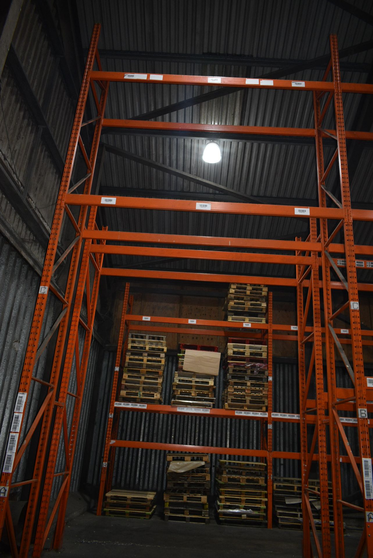 Redirack HD250 MAINLY THREE / TWO TIER DOUBLE SIDED PALLET RACK, comprising 15 bays (double sided 30 - Image 7 of 9
