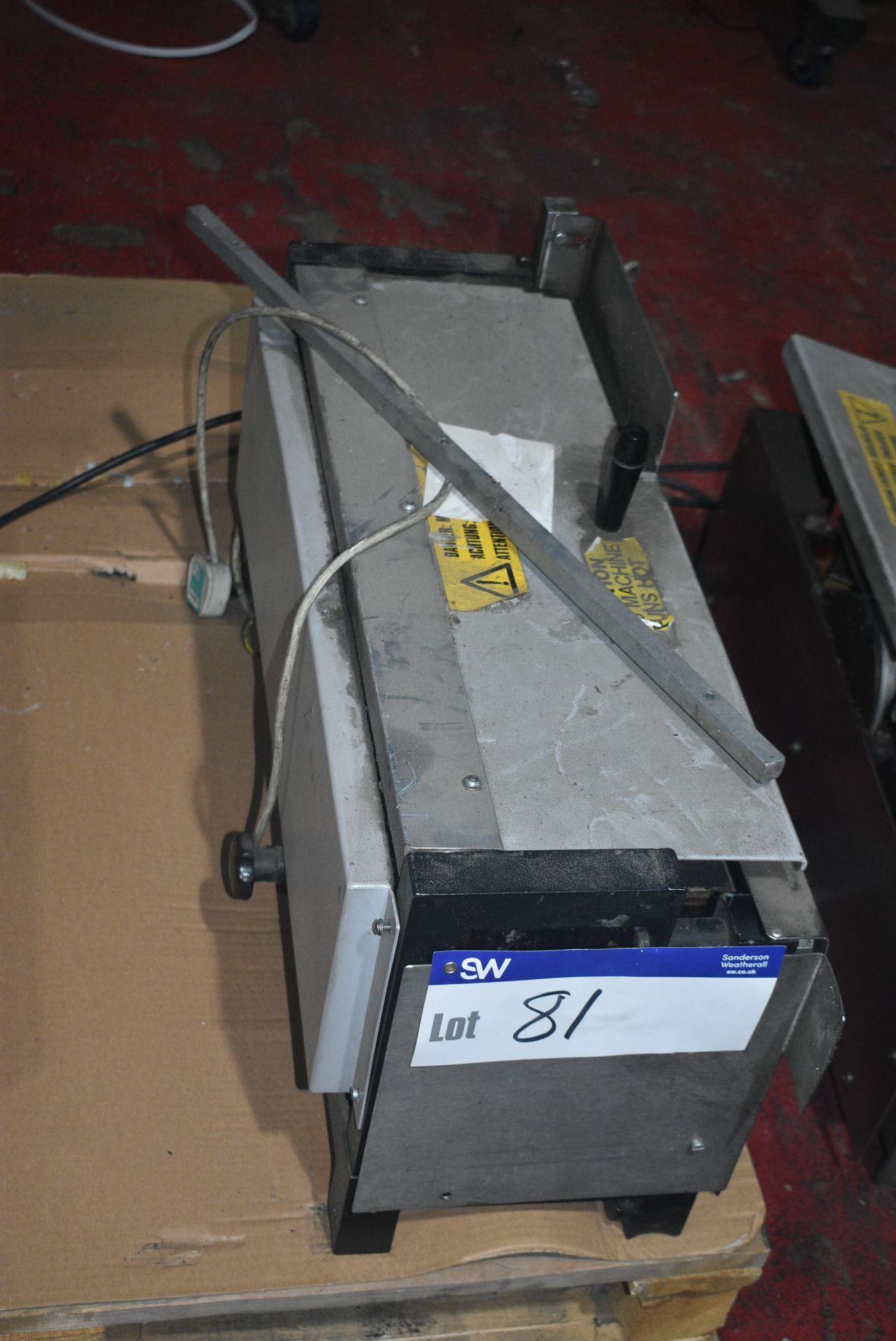 Jacob White S.F.Sealer Hot Melt Unit, serial no. 1259, 230V (known to require attention) (free - Image 2 of 4