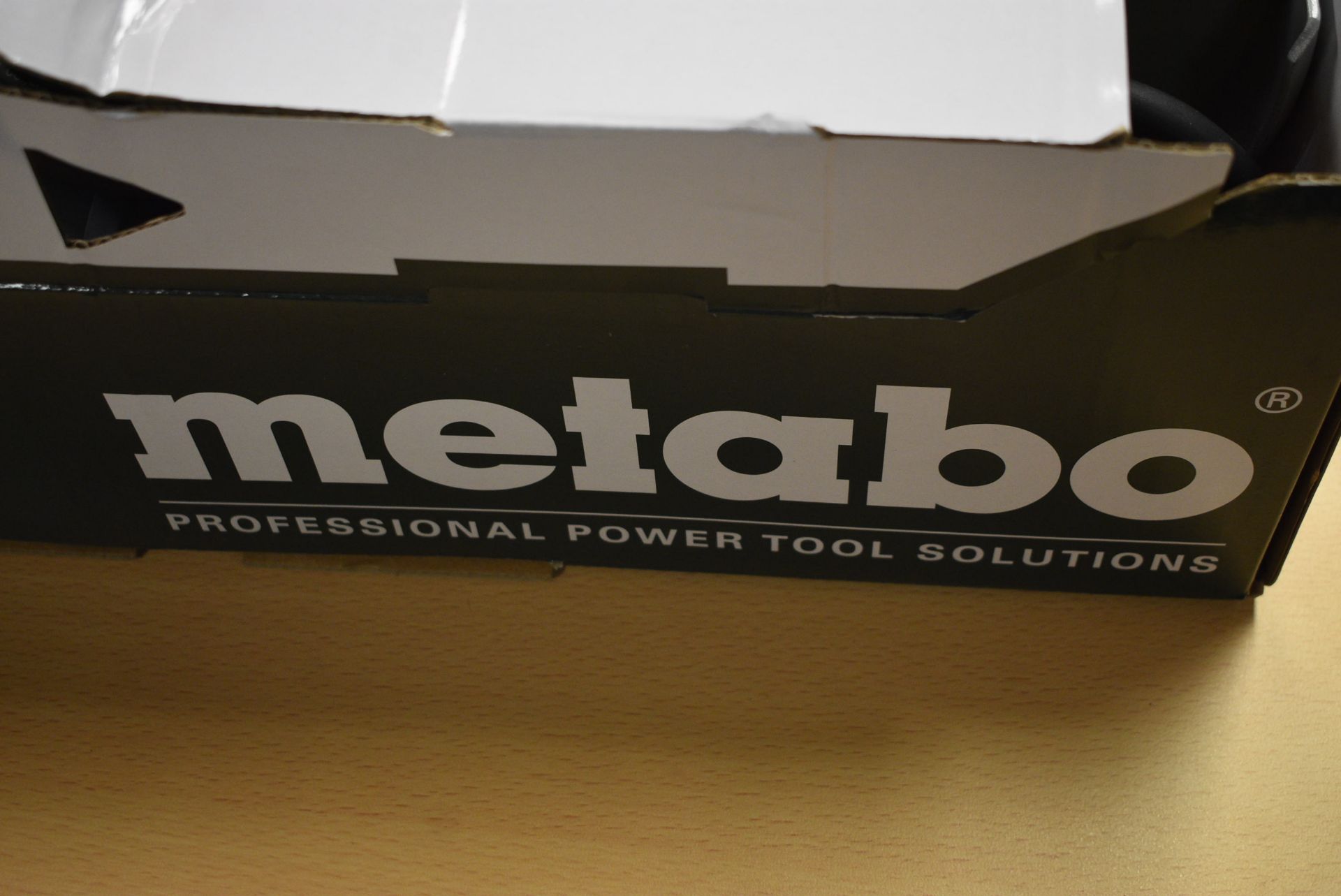 Metabo 12mm Angle Grinder, 110V (no plug – underst - Image 3 of 3
