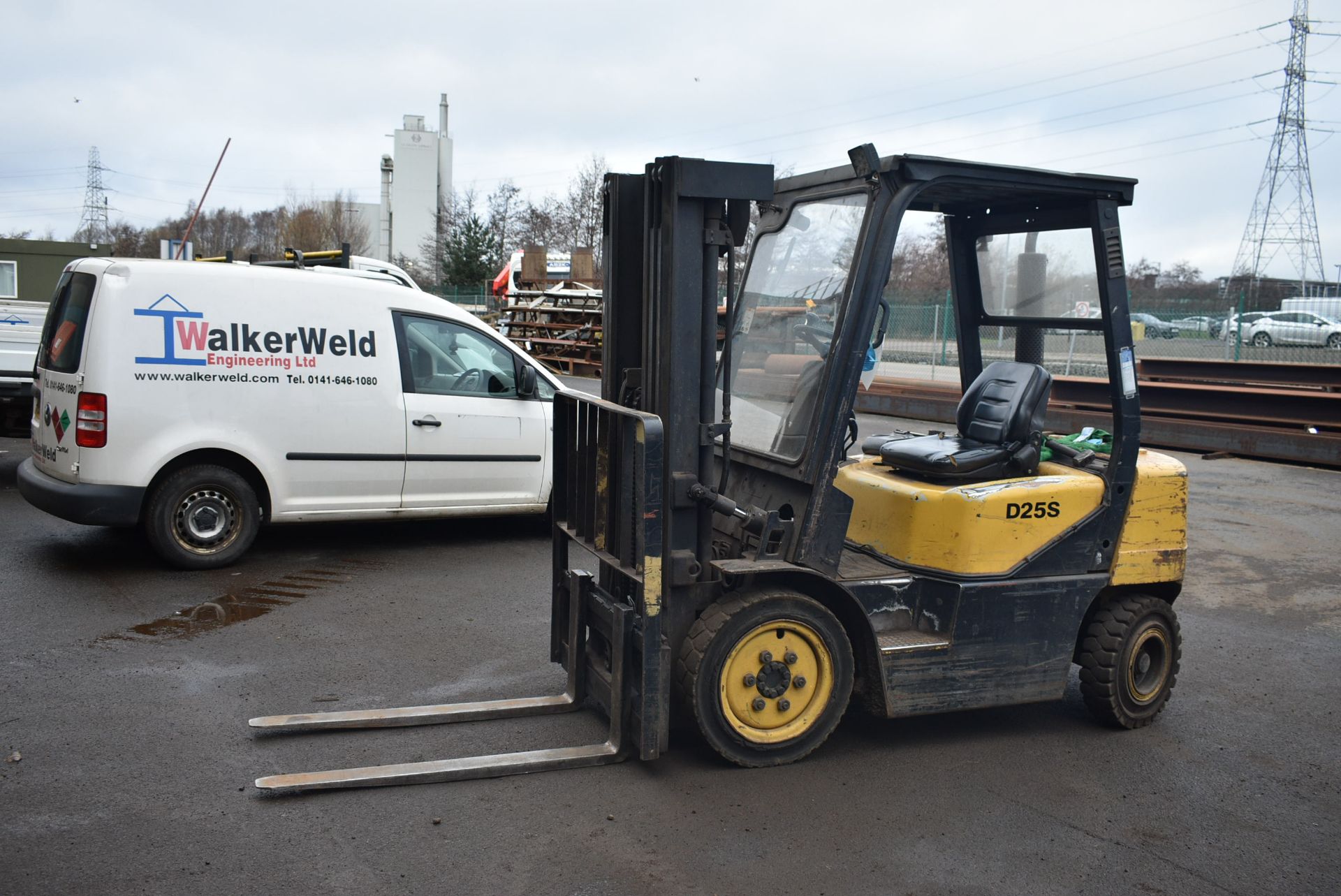 Doosan D25S-3 2500kg cap. DIESEL FORK LIFT TRUCK, - Image 6 of 9