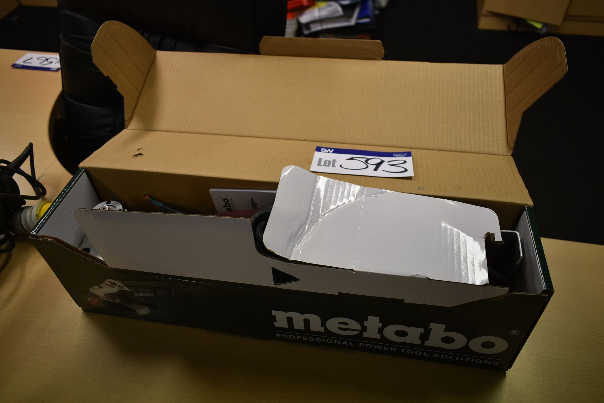 Metabo 12mm Angle Grinder, 110V (no plug – underst