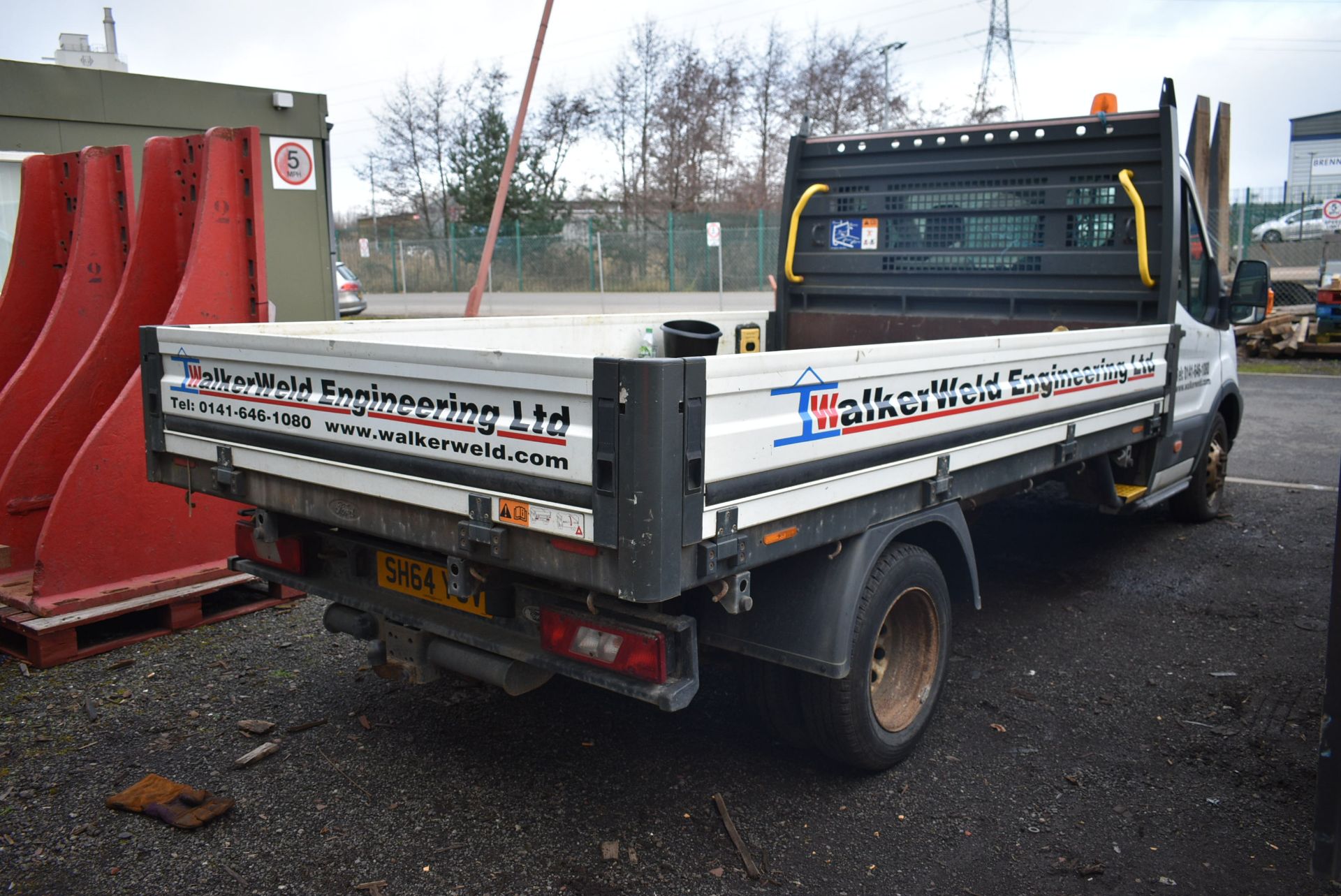 Ford TRANSIT 350 DIESEL DROPSIDE TRUCK, registrati - Image 4 of 14