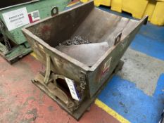 Leonard Fork Lift Truck Tip Skip, with residual co