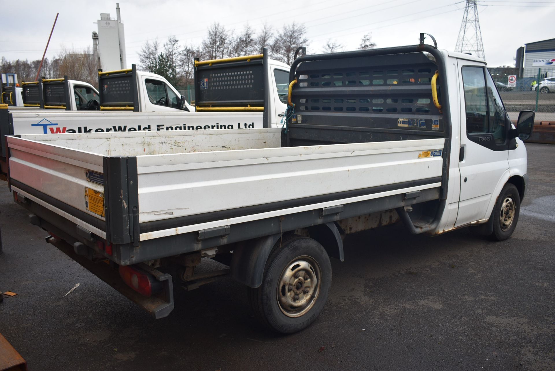 Ford TRANSIT 115 T300S FWD DIESEL DROPSIDE TRUCK, - Image 4 of 11