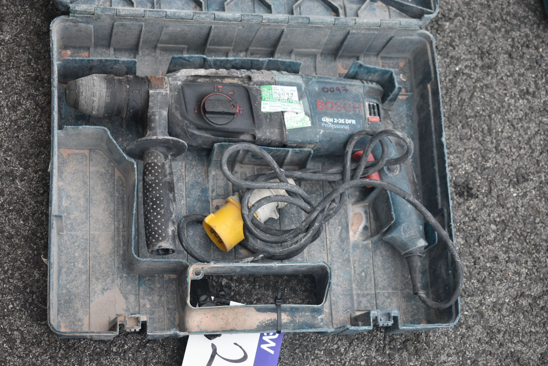 Bosch GBH 2-26DFR Portable Electric Drill, 110V, in carry casePlease read the following important - Image 2 of 3