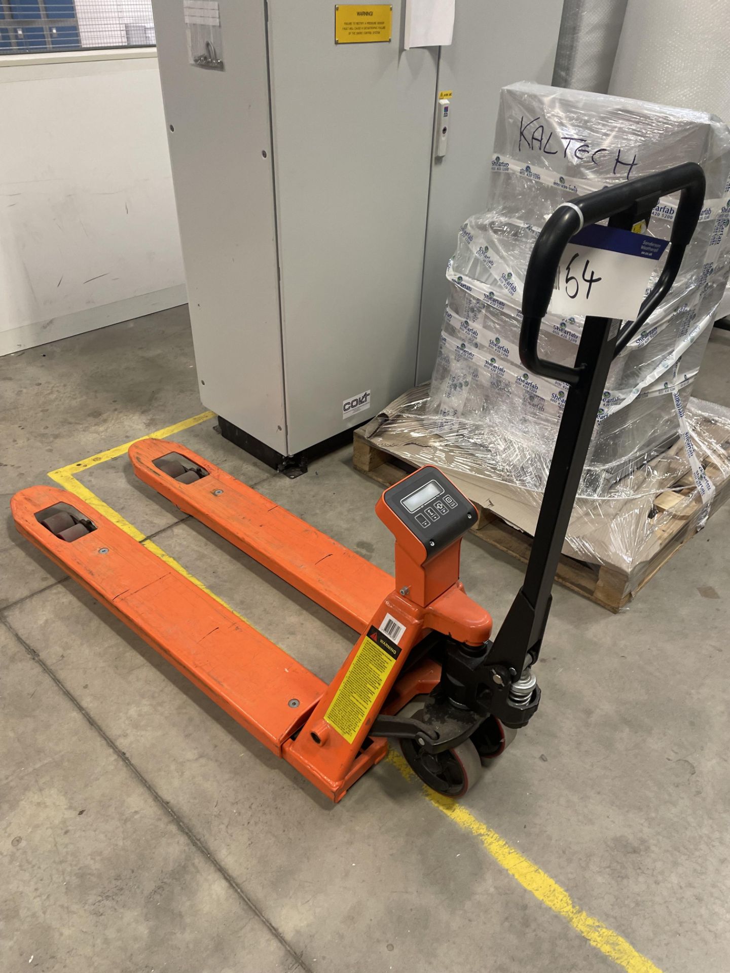 Loadsurfer Hand Hydraulic Pallet Truck, with fitted digital read outPlease read the following