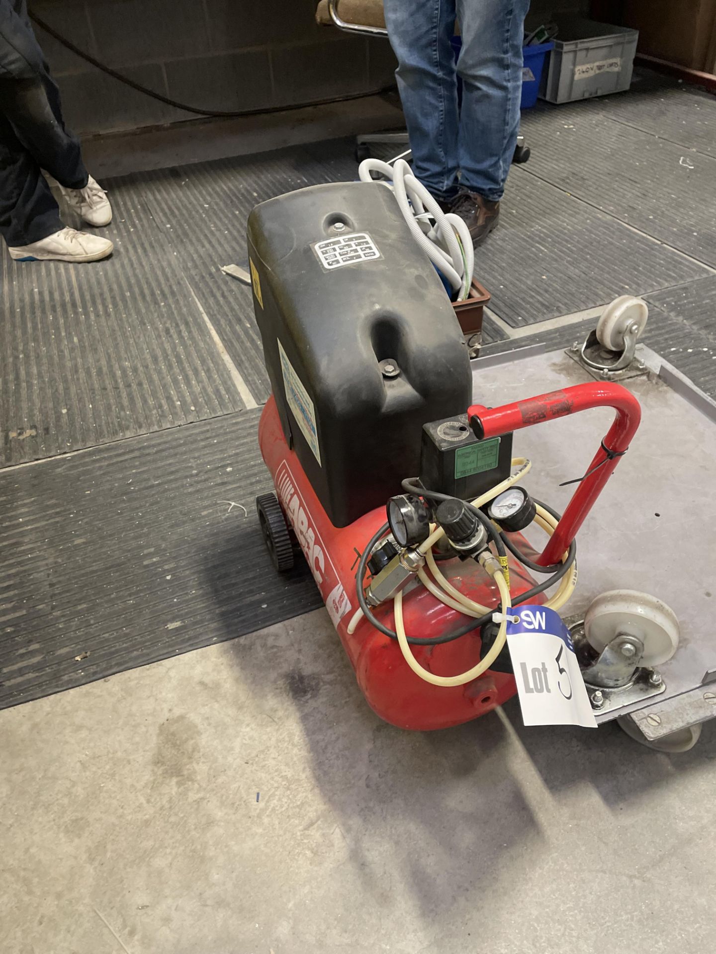ACC Horizontal Welded Steel Air Compressor, 240V, 2850 U/minPlease read the following important - Image 2 of 4