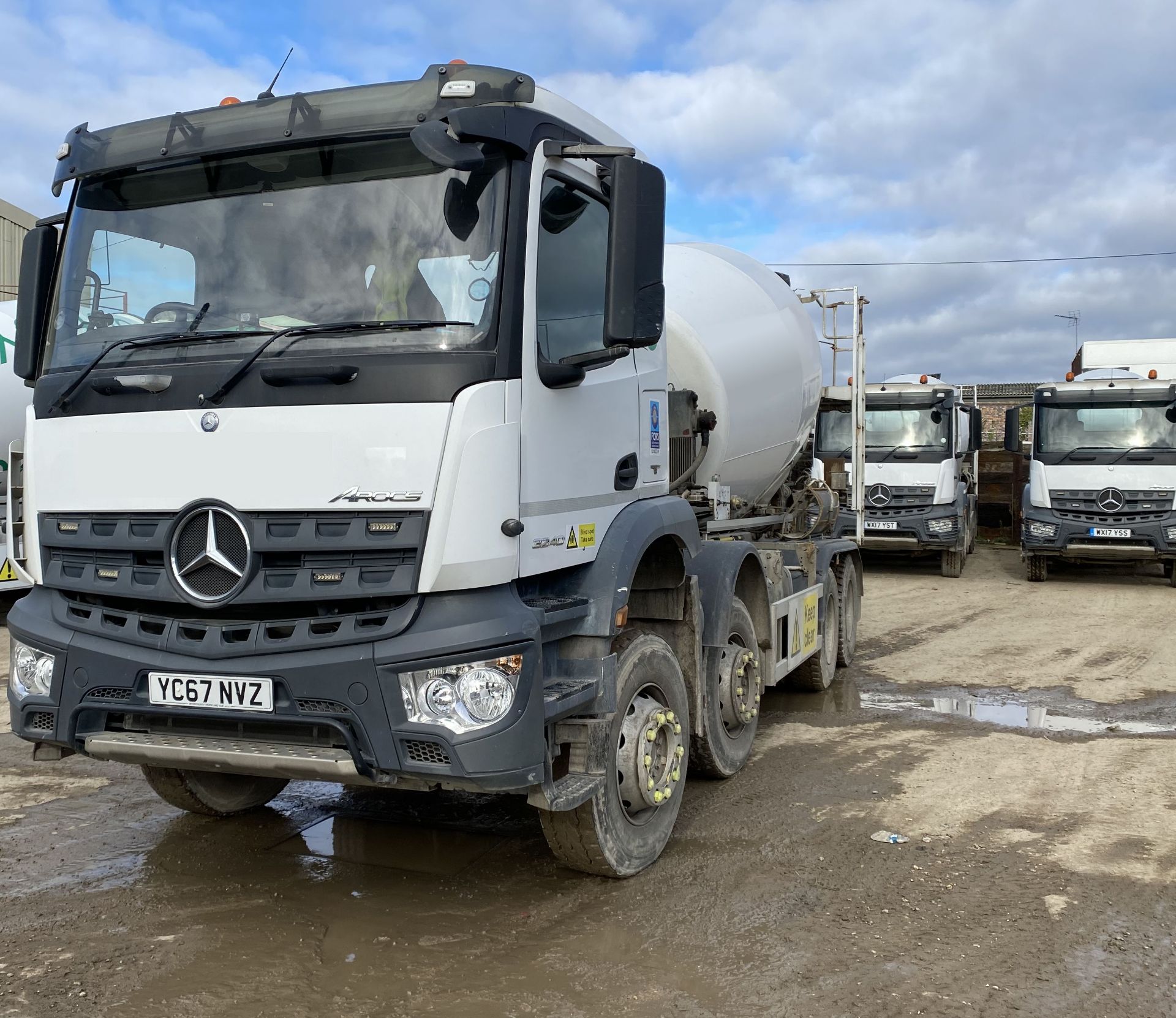 Mercedes Benz ARCOS 3240 8x4 8m³ Concrete Mixer Truck, registration no. YC67 NVZ, chassis no. - Image 2 of 8