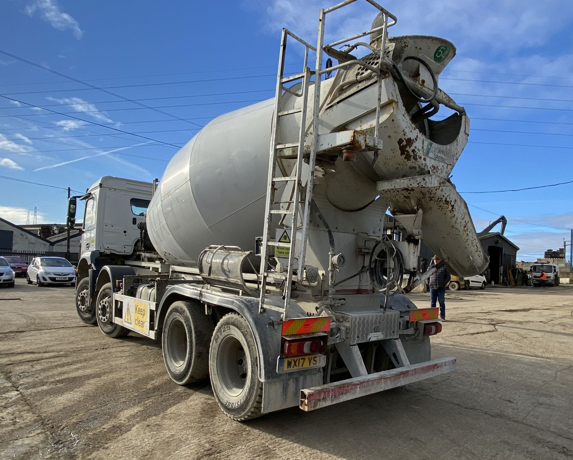 Mercedes Benz AROCS 3240 8x4 8m³ Concrete Mixer Truck, registration no. WX17 YST, chassis no. - Image 4 of 10