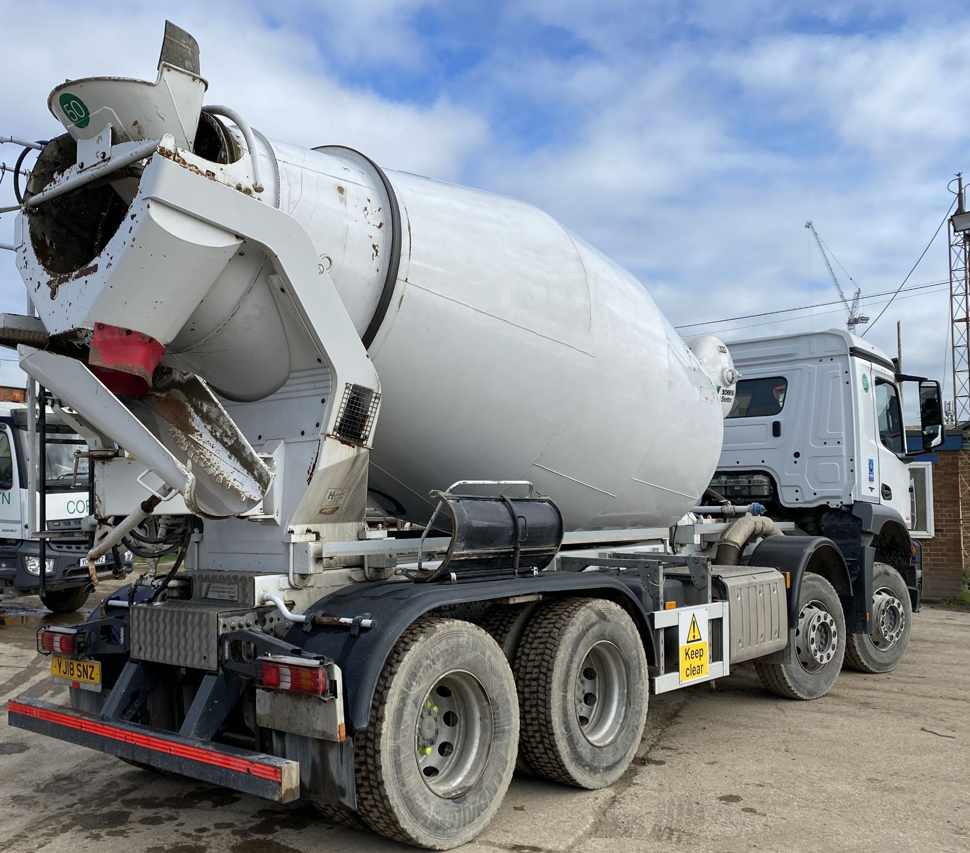 Mercedes Benz AROCS 3240 8x4 8m³ Concrete Mixer Truck, registration no. YJ18 SNZ, chassis no. - Image 3 of 7