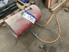 Clarke Devil 850 Gas Space Heater (no vat on hammer price on this lot - however vat is payable on