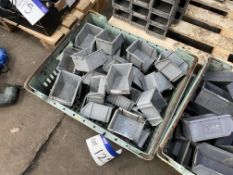 Approx. 30 Plastic Stacking Boxes (excluding plastic container box) (no vat on hammer price on