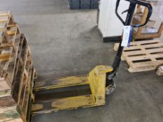 Unbranded 2000kg Pallet TruckPlease read the following important notes:- Collections will not