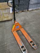 Record 2500kg Pallet TruckPlease read the following important notes:- Collections will not