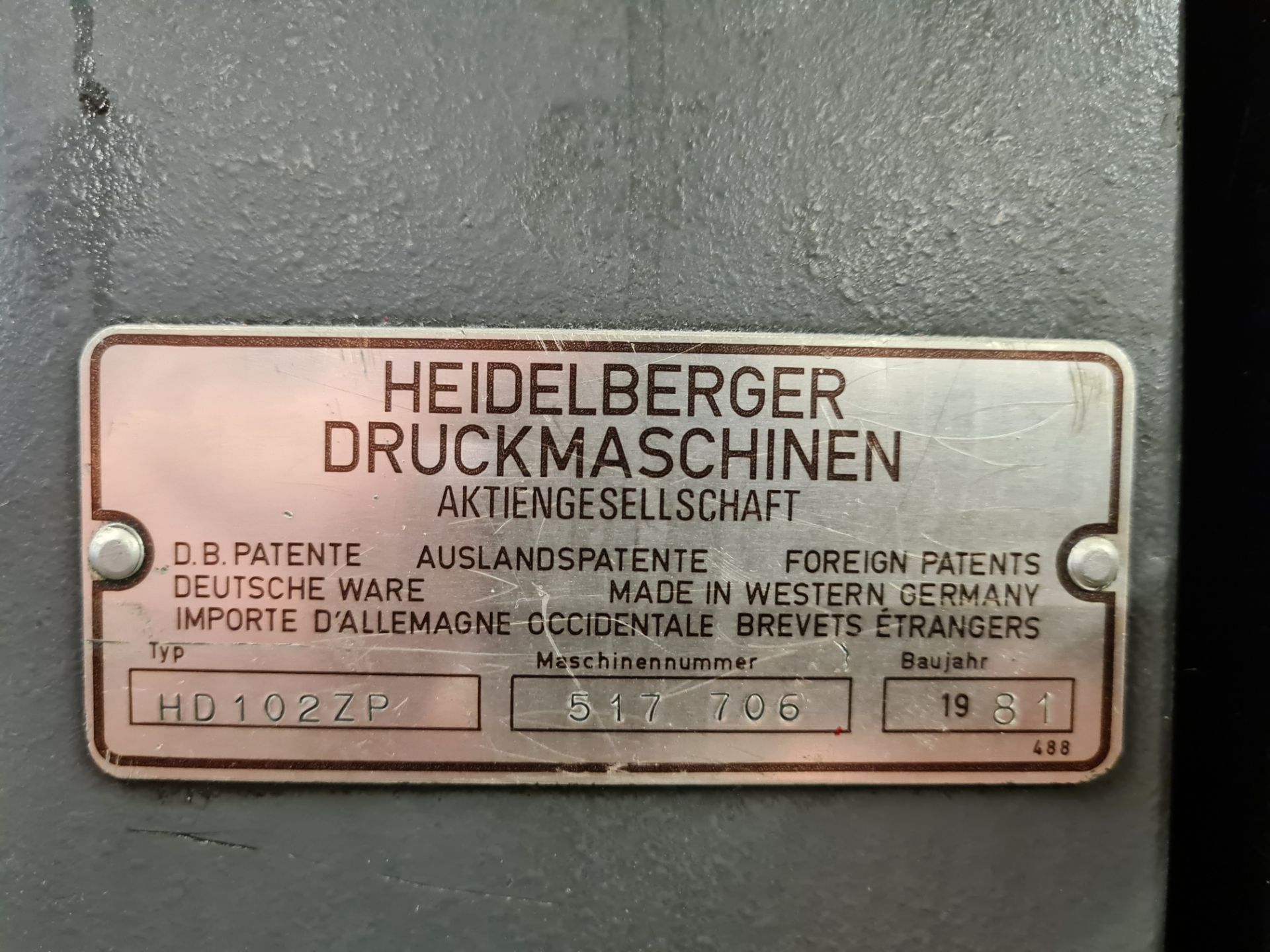 Heidelberg HD102ZP TWO COLOUR OFFSET PRINTING PRESS, machine no. 517706, year of manufacture 1981, - Image 16 of 17