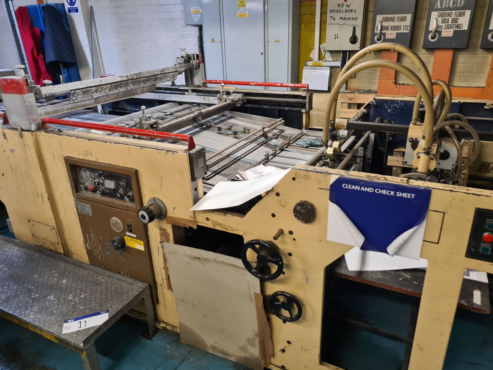 Sakurai Cylinder SC102A Screen Printing Machine, serial no. RTO17187, year of manufacture 1987, with - Image 2 of 10