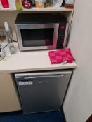 Beko Under the Counter Fridge & 800W MicrowavePlease read the following important notes:-