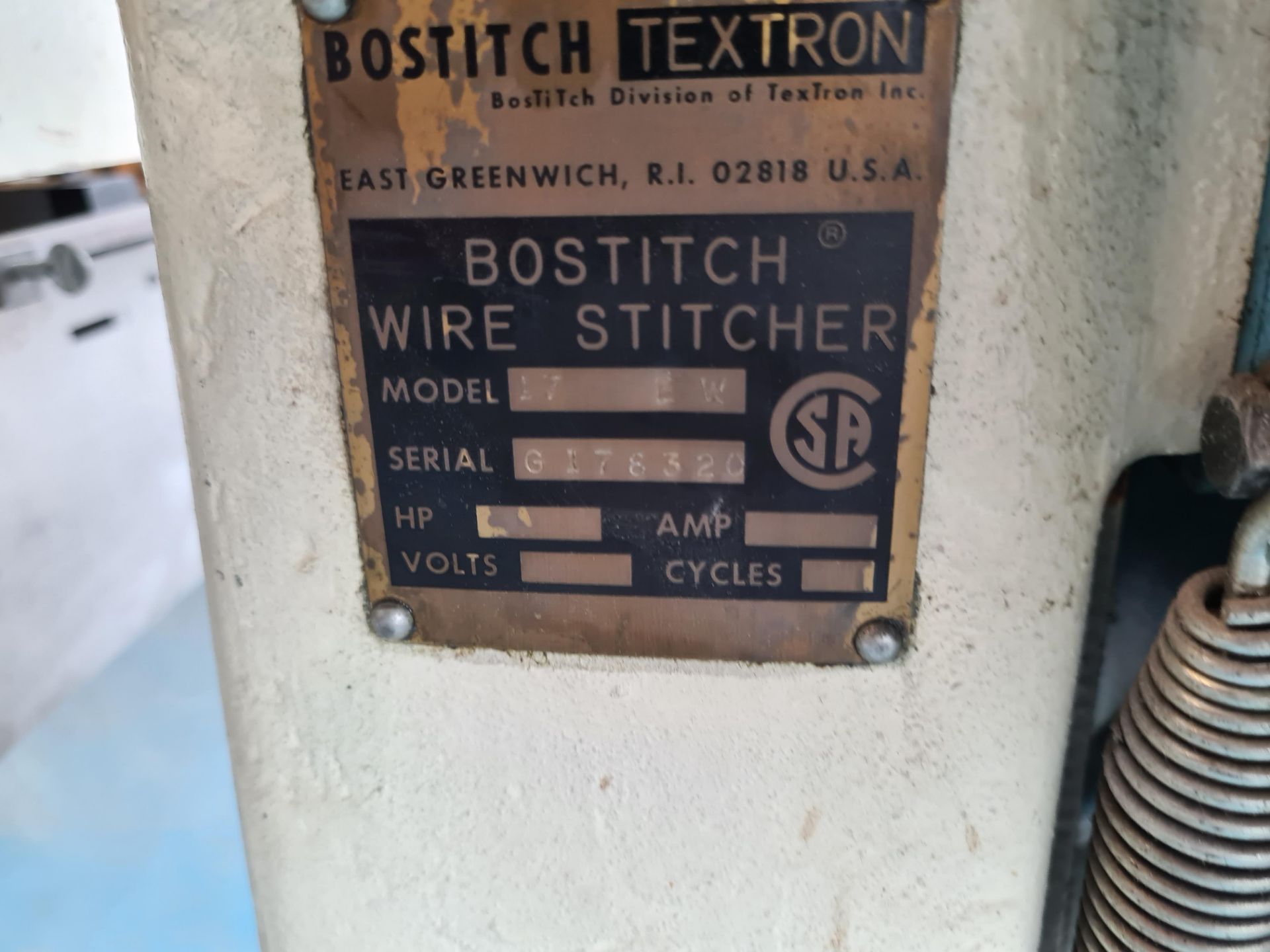 Bostitch Bronco 17 EW Wire Stitcher, serial no. G178320, with three headsPlease read the following - Image 4 of 4