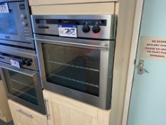 Diplomat Electric OvenPlease read the following important notes:-Removal of Lots: A sole principal